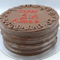Simply Chocolate Buttercream Icing with Cornelli Lace Border